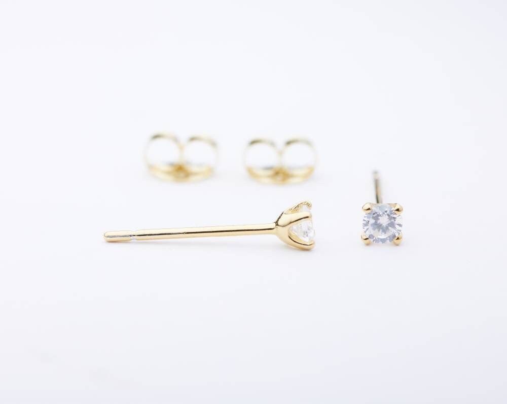 1 Paar mini Ohrstecker-zart-schlicht-Zirkon-925er Silber-Gold-Silber-Rosegold-minimalistisch-Hochzeit-Helix-Tragus