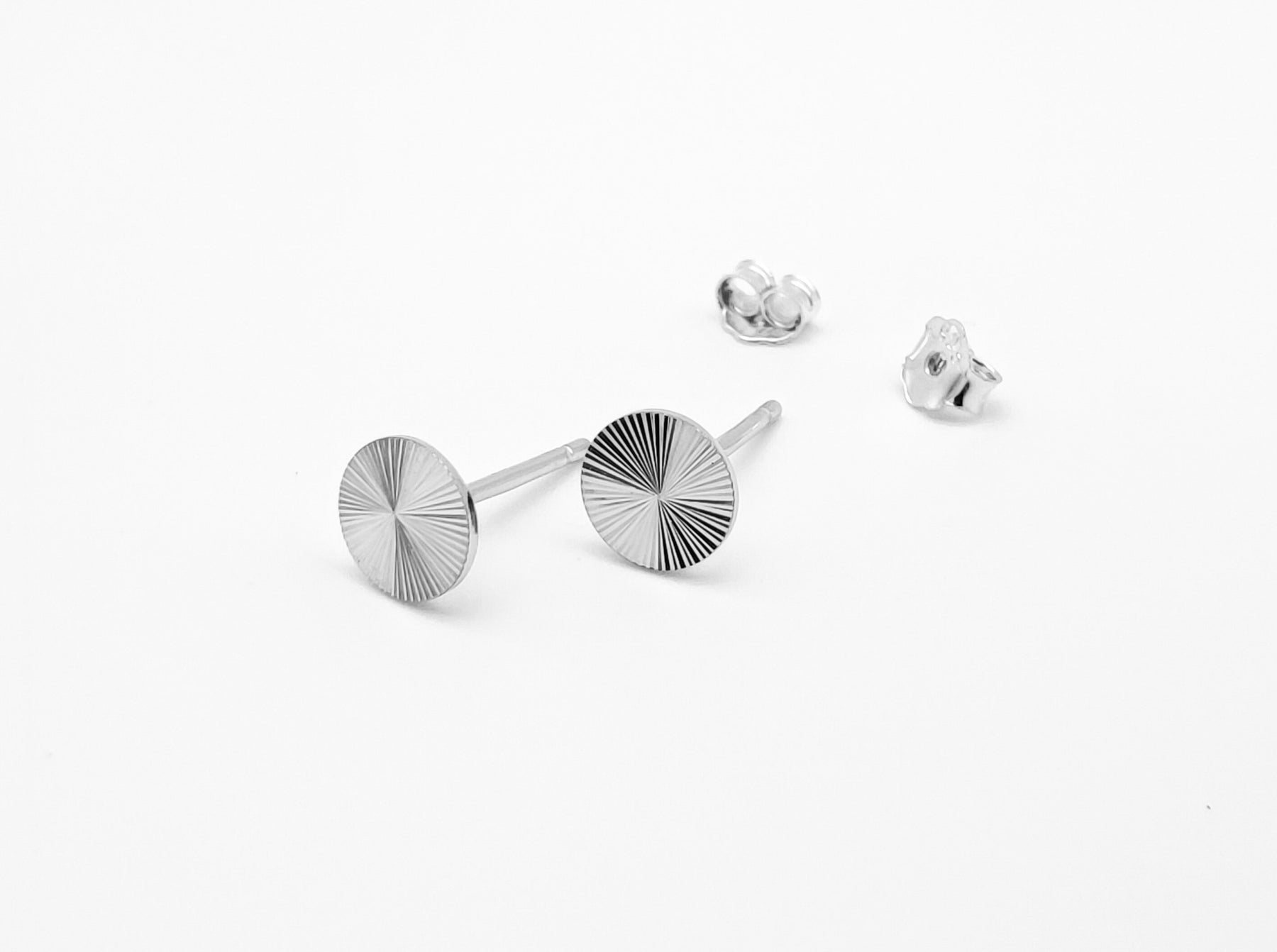 1 Paar Ohrstecker//schlicht//mini//zart//filigran//geometrisch//minimalistisch//925er Silber//puristisch